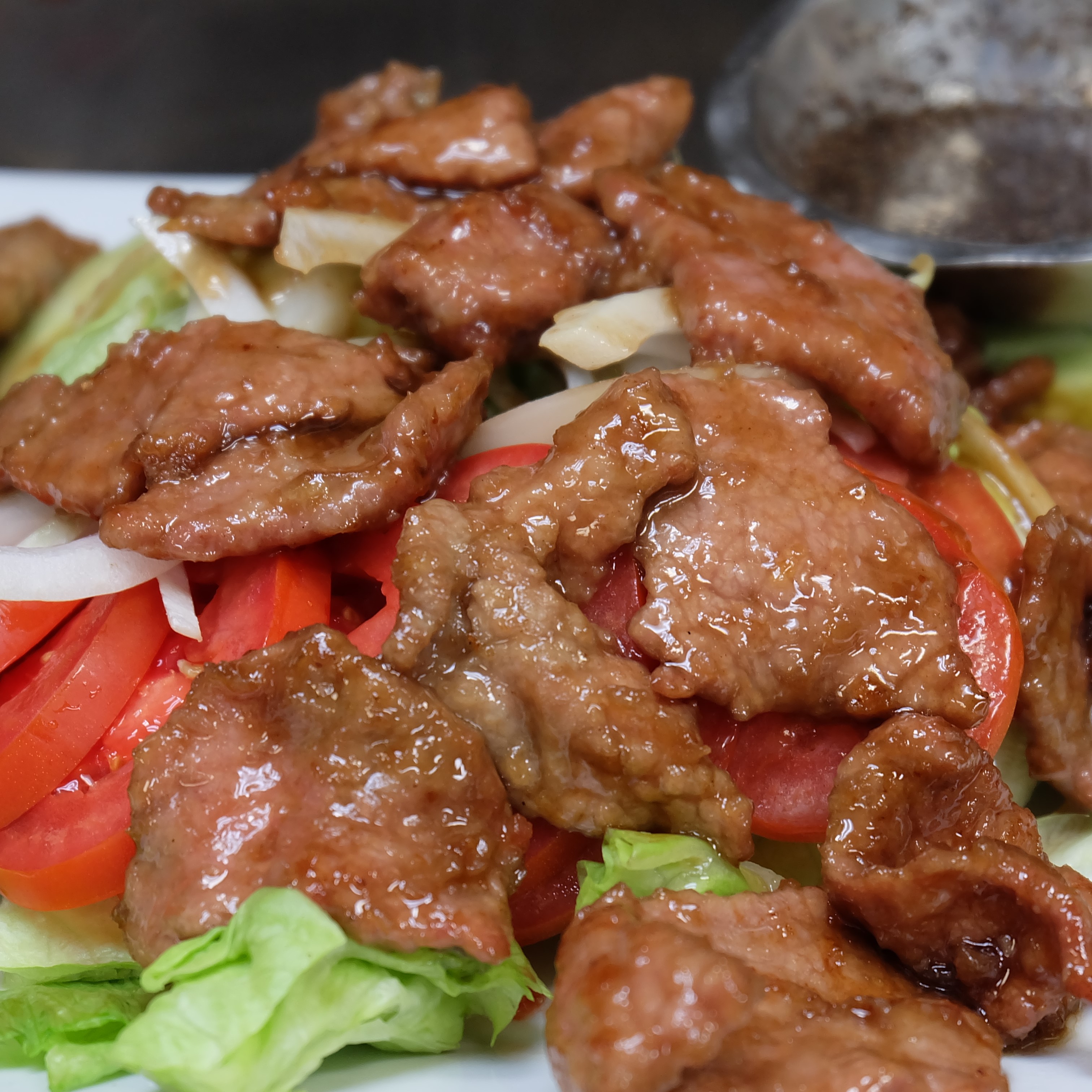 Order Beef Lok-Lak Salad food online from Red Pepper Chinese Restaurant store, RICHFIELD on bringmethat.com