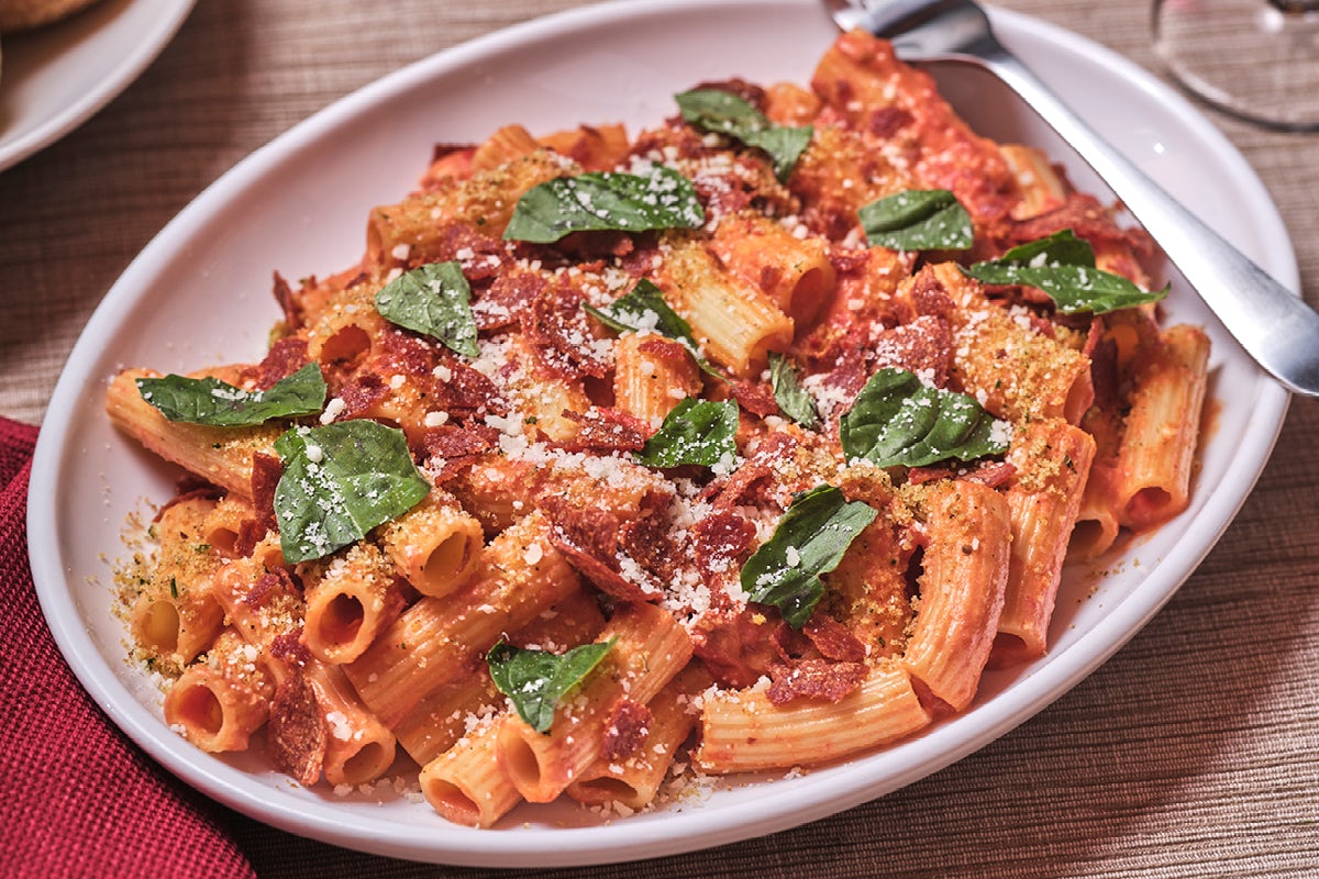 Order Rigatoni alla Vodka with Crispy Pepperoni food online from Bertucci's store, Plymouth Meeting on bringmethat.com