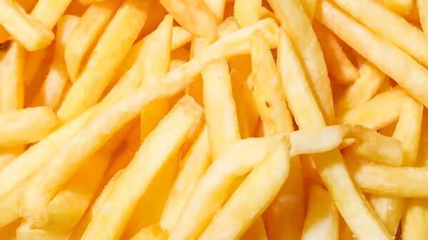 Order French Fries food online from Sizzle it Asian Bistro store, Novi on bringmethat.com