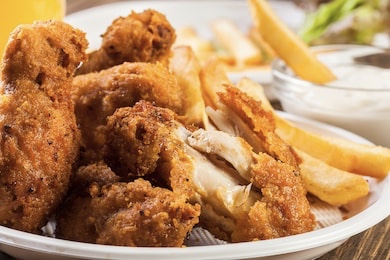 Order 4 Chicken Wings Combo food online from Kennedy Fried Chicken store, Bronx on bringmethat.com