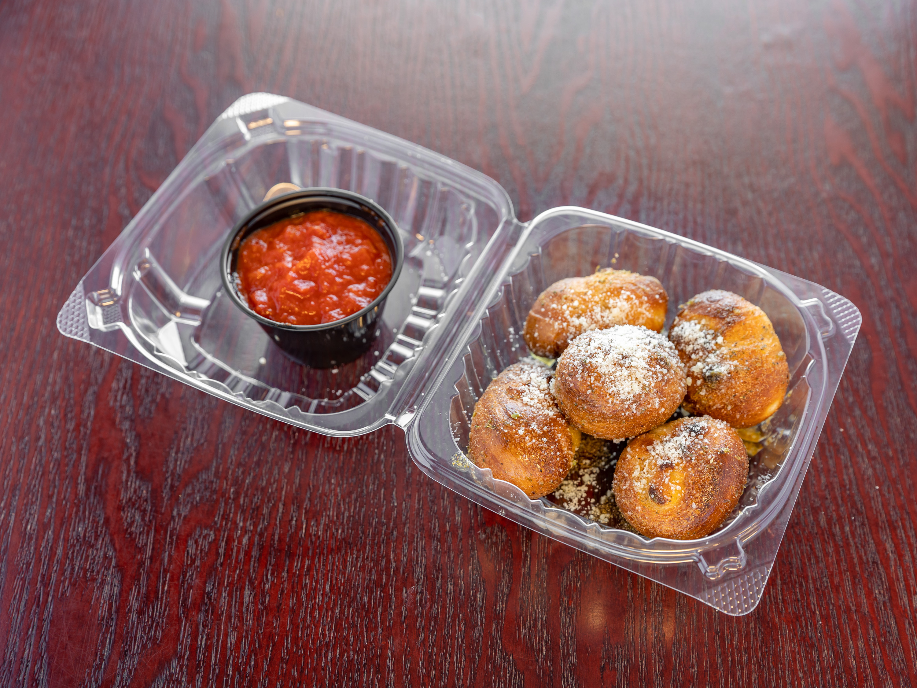 Order Garlic Knots food online from Wise Guys Deli store, West Warwick on bringmethat.com