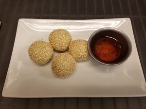 Order 4 Piece Sesame Balls food online from Simply Thai store, Fort Collins on bringmethat.com