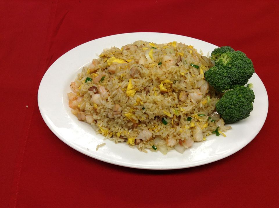 Order 65. Yang Chow Fried Rice food online from Ho Ho Gourmet store, Saint Paul on bringmethat.com