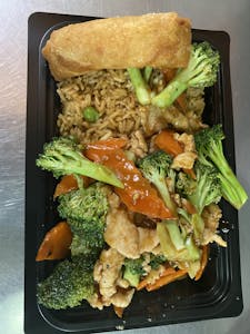 Order C3. Chicken with Broccoli food online from Taste Of China store, Spring Hill on bringmethat.com