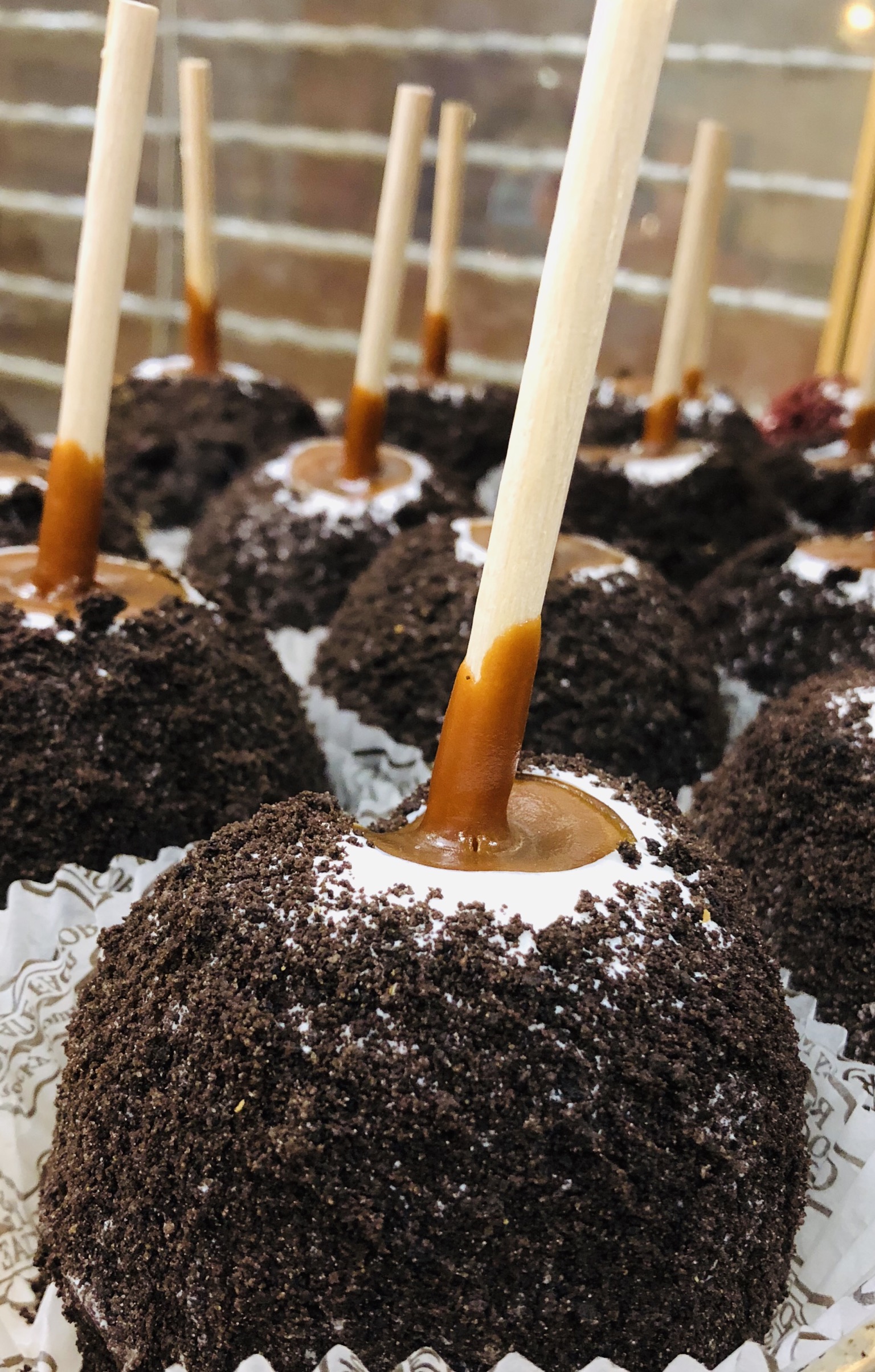 Order Oreo Caramel Apple food online from Rocky Mountain Chocolate Factory store, Brea on bringmethat.com