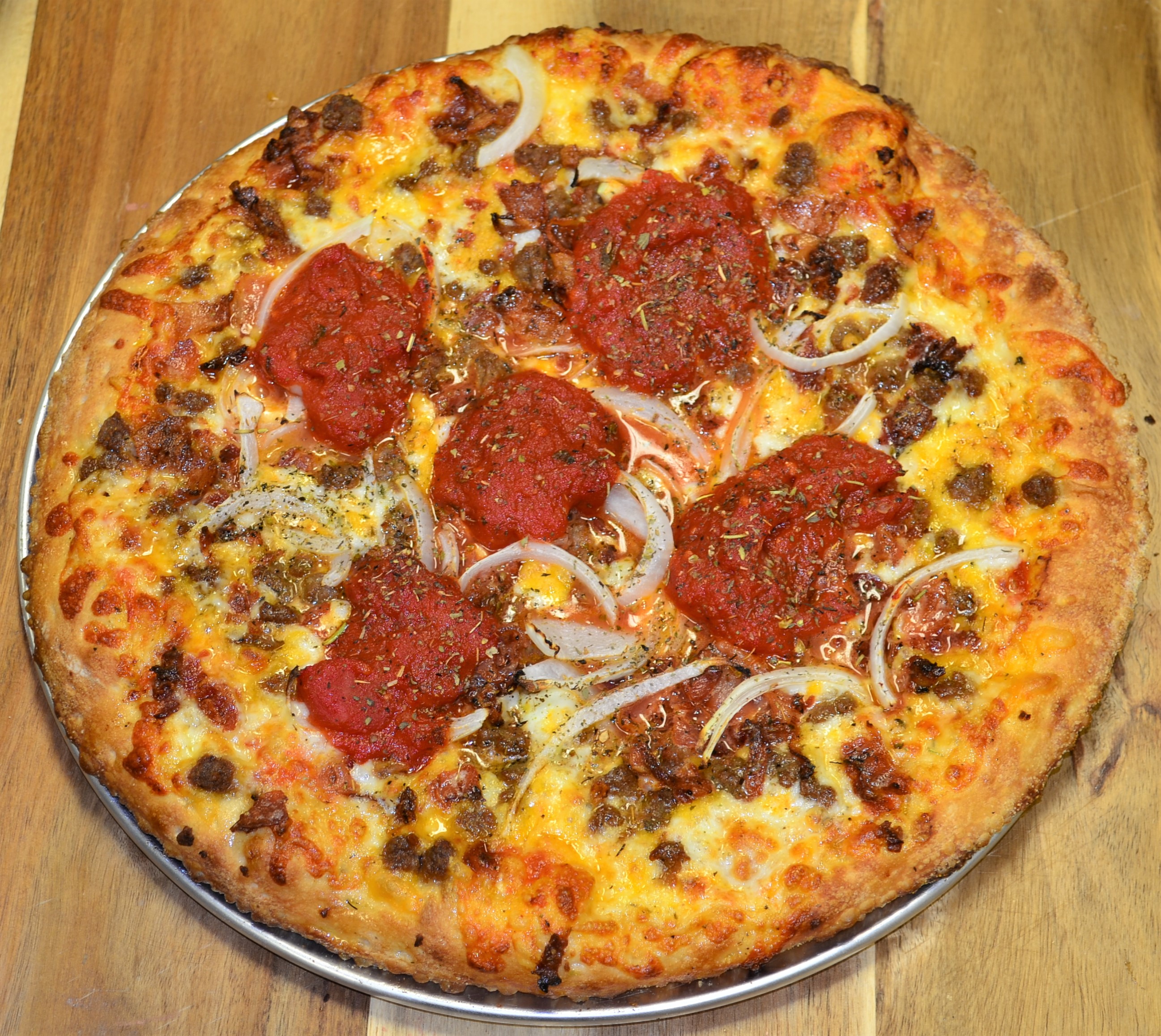 Order Bacon Cheeseburger Pizza food online from Jackpot Pizza store, Spring on bringmethat.com