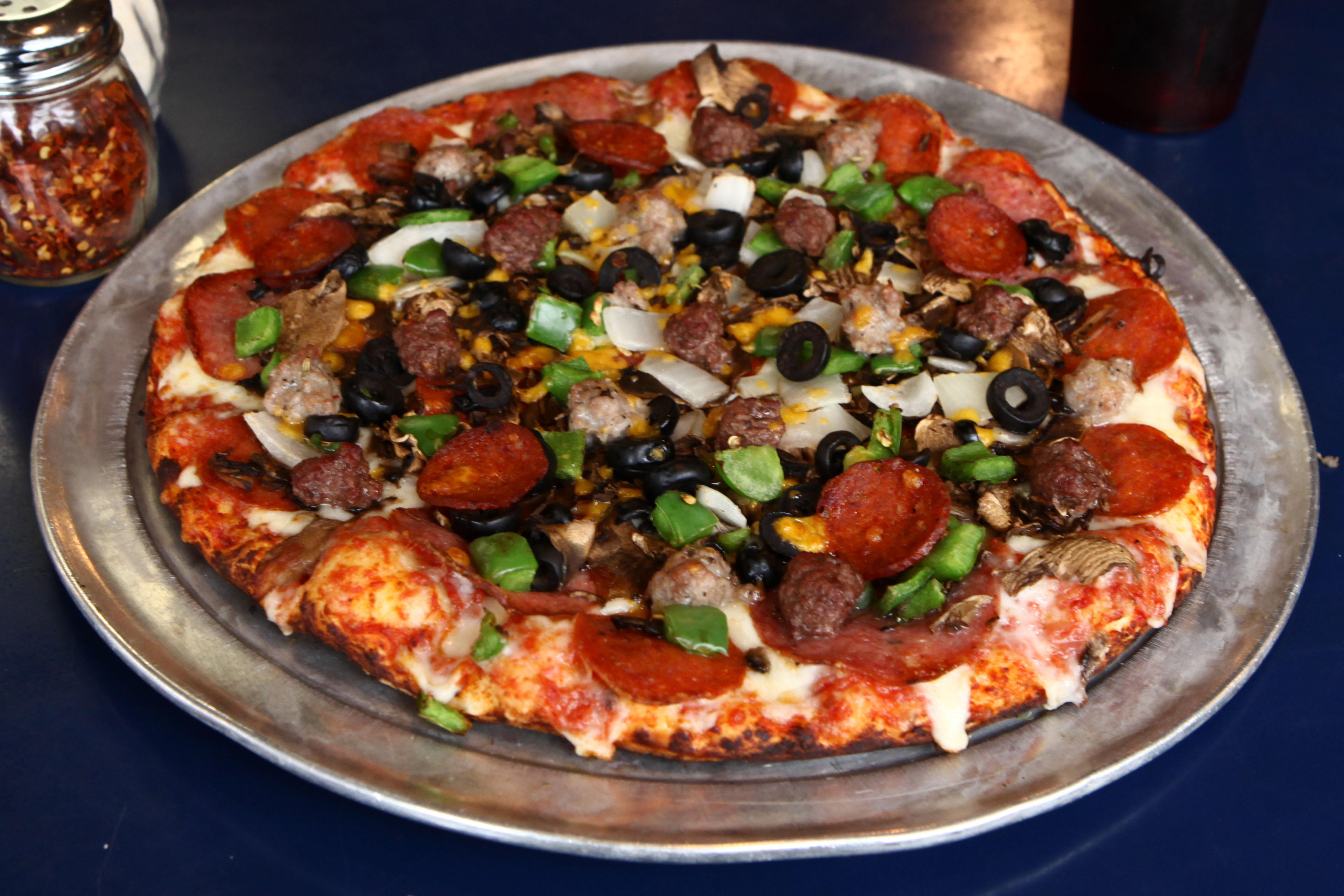 Order La Val's Special Pizza food online from La Vals Pizza store, Alameda on bringmethat.com