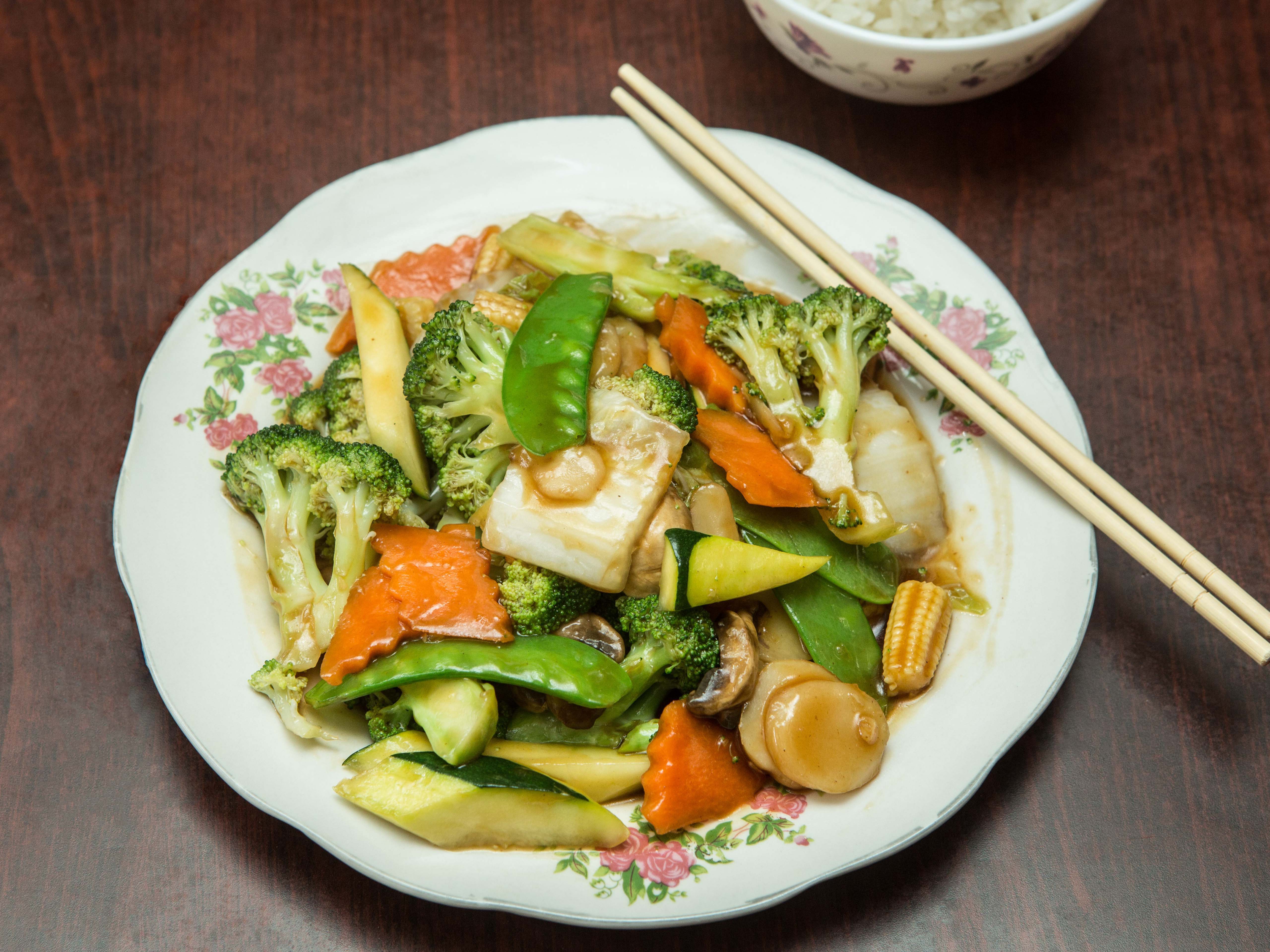 Order 77. Mixed Vegetables with Bean Curd food online from Fu Lai Kitchen store, Brooklyn on bringmethat.com