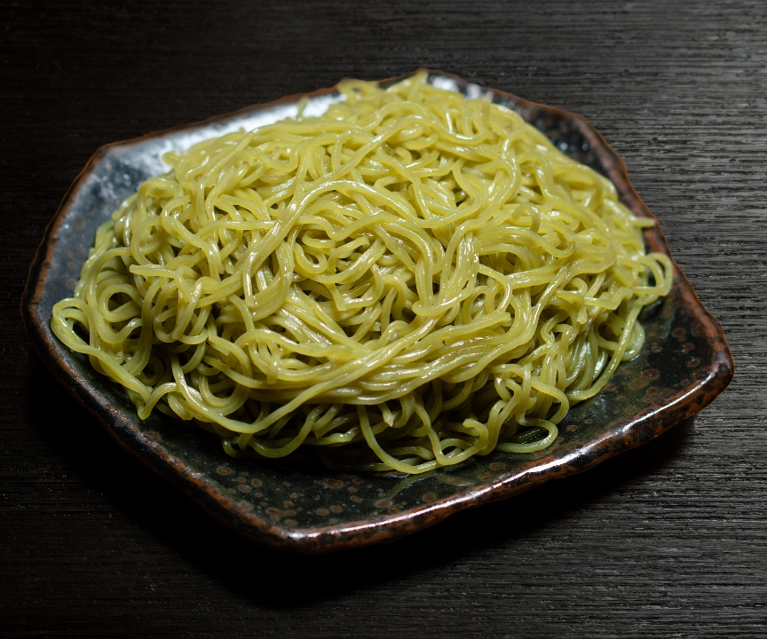 Order KAE-DAMA-Extra Veg Noodle (Spinach) food online from Marufuku Ramen store, Redwood City on bringmethat.com