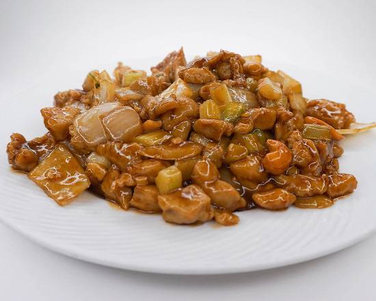 Order Cashew Nut Chicken food online from China Garden Restaurant store, Los Angeles on bringmethat.com