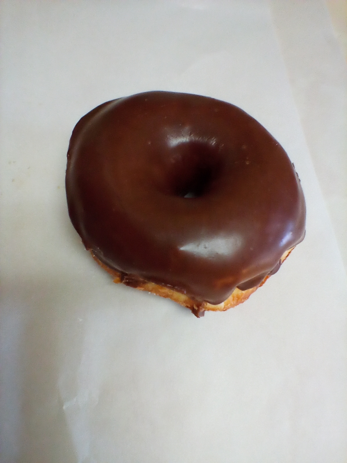 Order Chocolate Donut food online from Kenny Donuts store, Corona on bringmethat.com