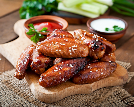 Order BBQ Wings food online from Chicken Tenders Bar store, Nashville on bringmethat.com