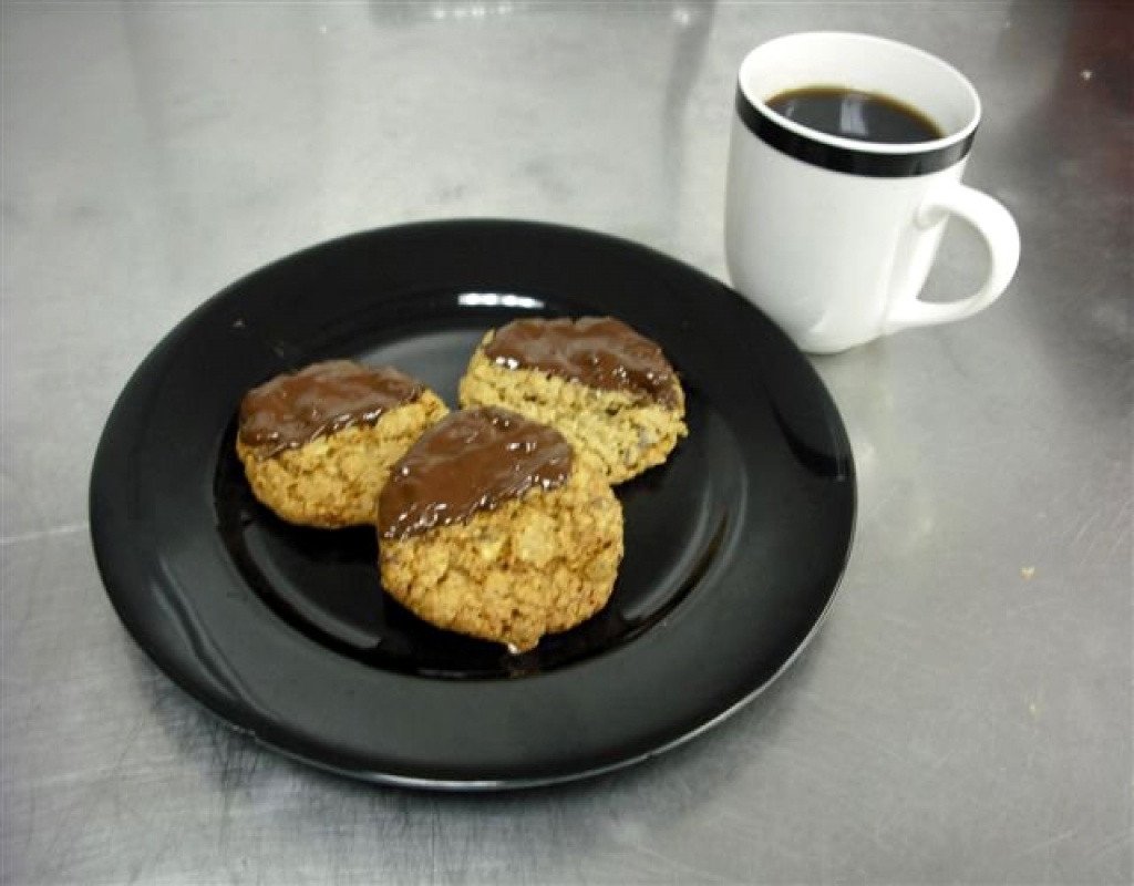 Order Xtreme Cherry Cookies food online from Uncle Peter Pasties store, Lake Orion on bringmethat.com