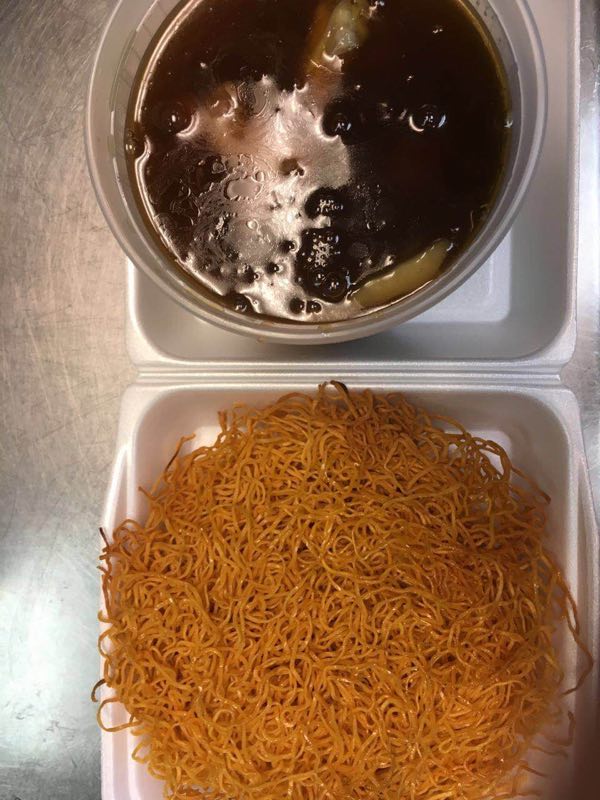 Order N3. Crispy Pan-Fried Noodles food online from 88 Chinese & Sushi Sherman Oaks store, Van Nuys on bringmethat.com