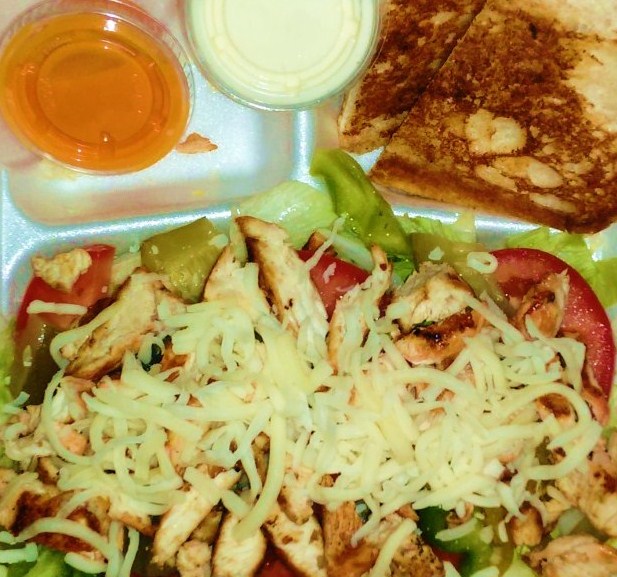 Order Grilled Chicken Salad food online from Nadia Fish & Chicken store, Chicago on bringmethat.com