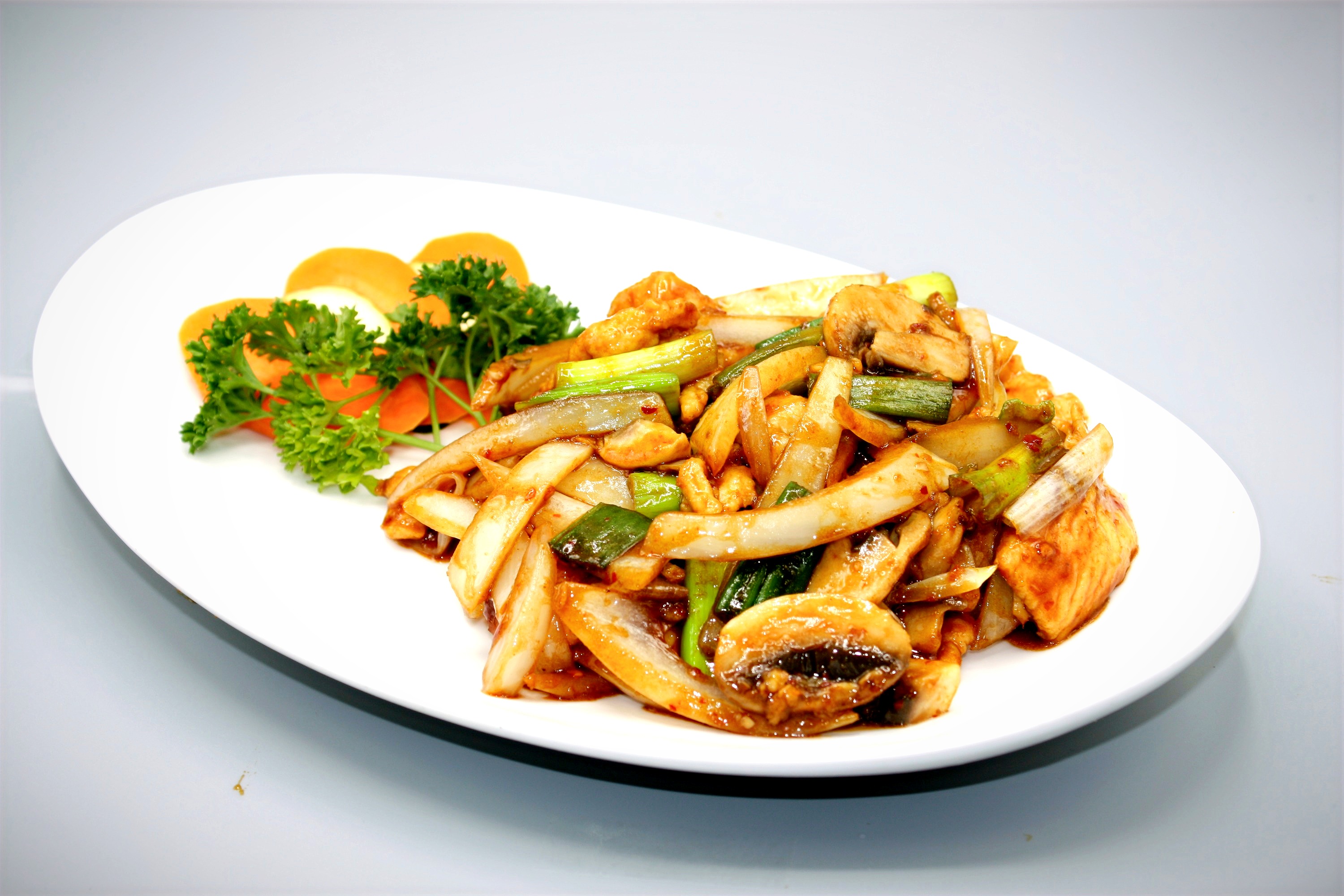 Order Mongolian Chicken food online from Chau's cafe store, Ashburn on bringmethat.com