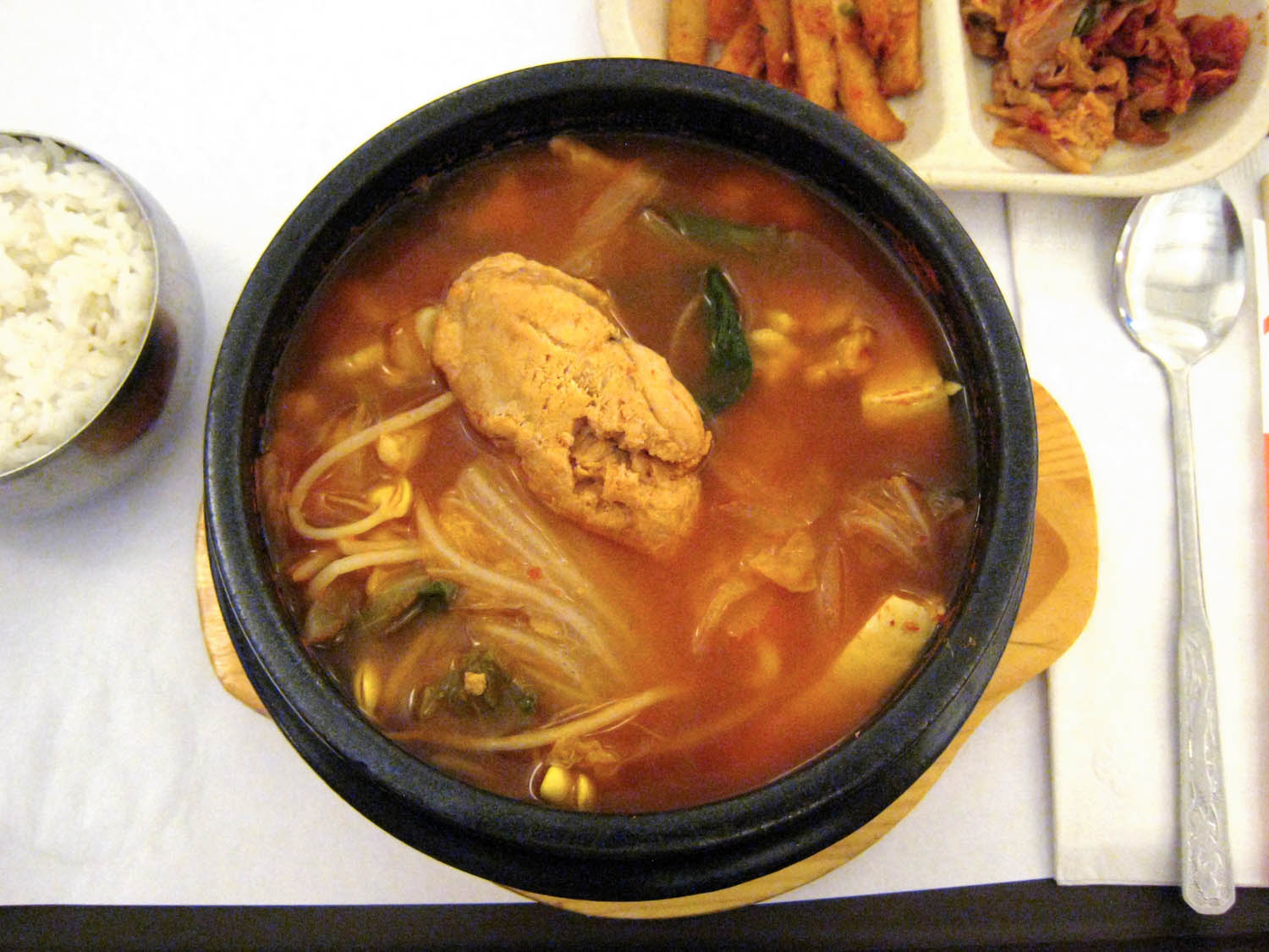 Order Al-Jjigae food online from Seoul Cham Soot Bbq store, La Canada Flintridge on bringmethat.com