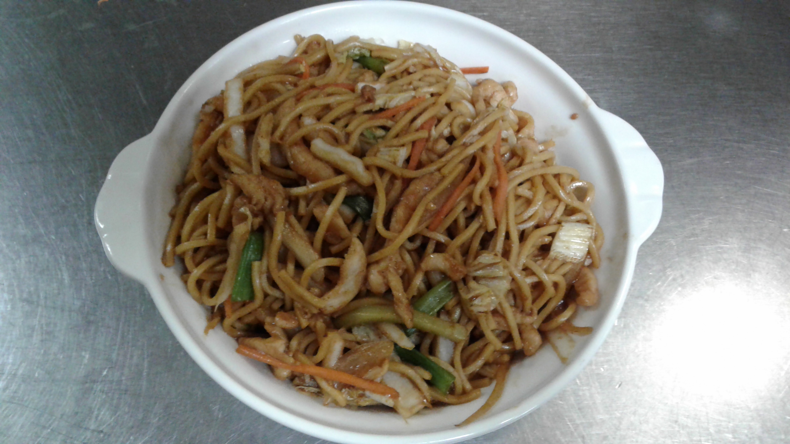 Order Lo Mein food online from Jumbo Asian Restaurant store, Suffern on bringmethat.com