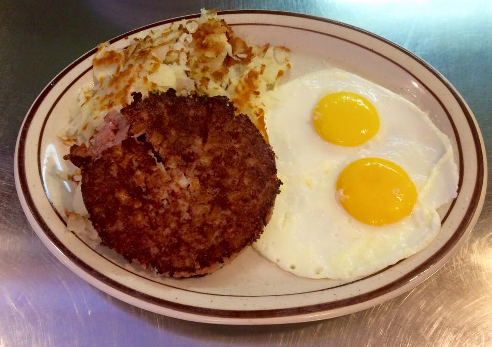 Order Corned Beef Hash and Eggs food online from New Day Cafe store, Terre Haute on bringmethat.com