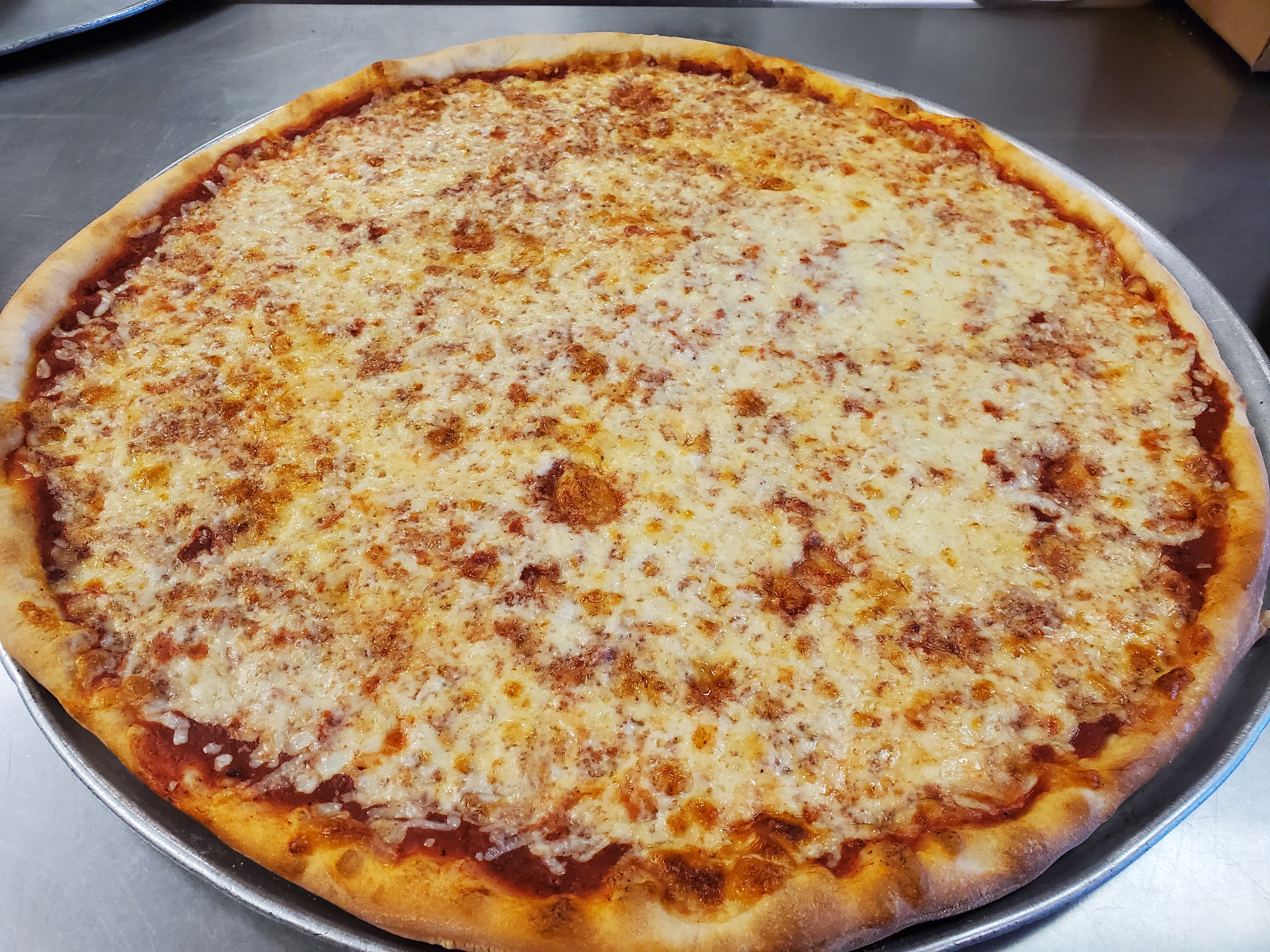 Order Large 16" Cheese Pizza food online from Elias Pizzeria store, East Greenbush on bringmethat.com