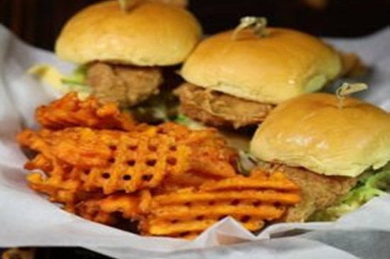 Order Chicken Sliders food online from Hook & Reel Cajun Seafood store, West Valley City on bringmethat.com