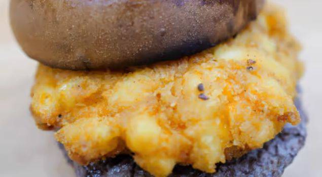 Order Mac & Cheese Burger food online from Regal Deli store, Whitman on bringmethat.com