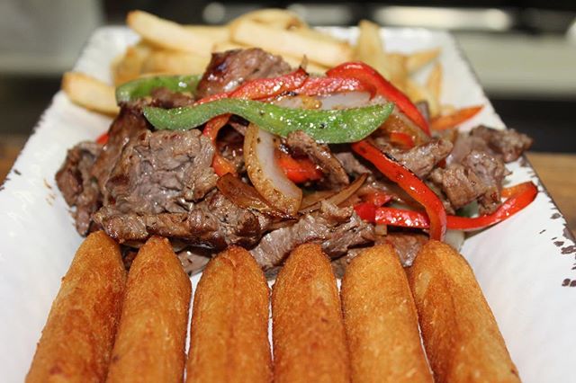 Order Parrilla de Carne food online from Arepas Grill 21-19 Broadway Ave store, Astoria on bringmethat.com