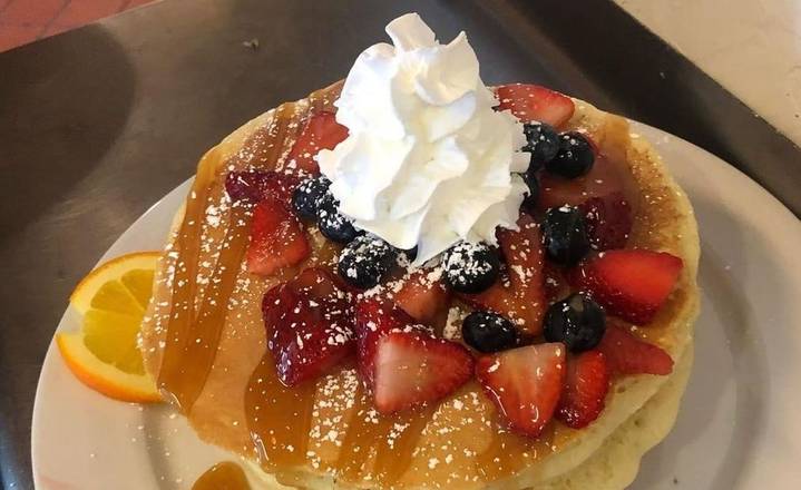 Order Lorus's Pancakes food online from Loru Cafe store, Camarillo on bringmethat.com