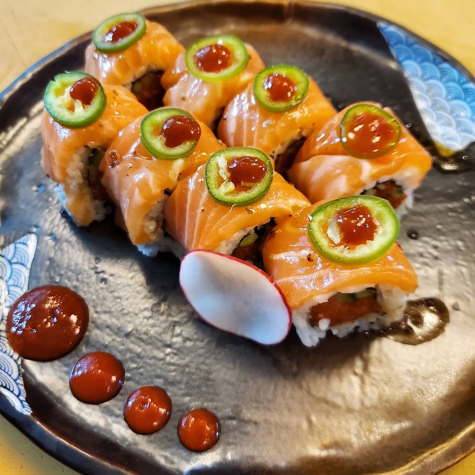 Order Salmon Delight Roll food online from Sushi Street store, Keller on bringmethat.com