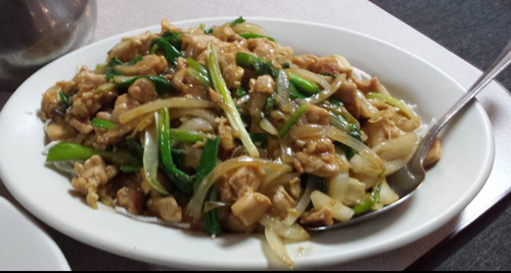 Order Mongolian Chicken  food online from Ming Wah store, Moline on bringmethat.com