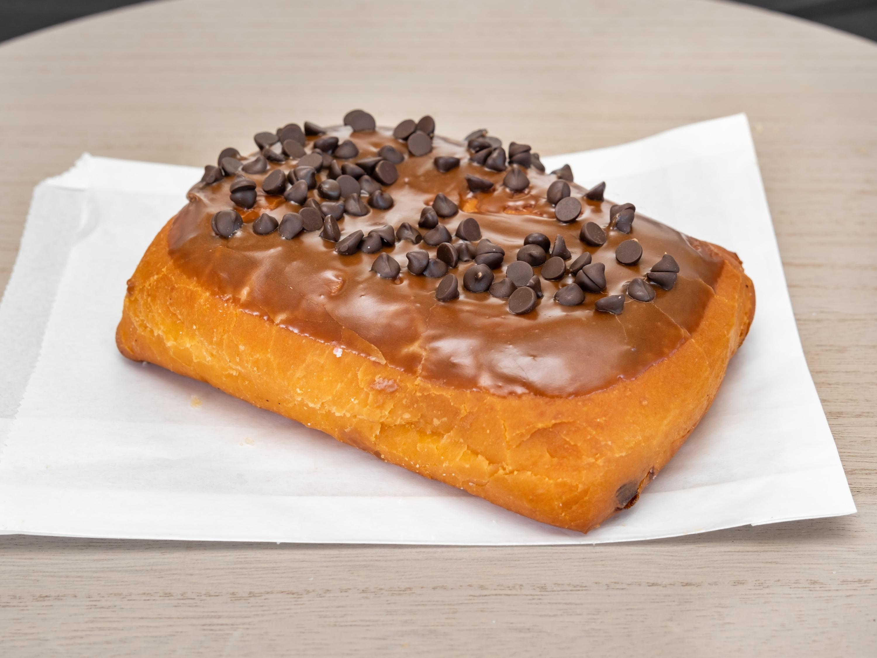 Order Chocolate Chip Bar food online from Banning Donuts store, Banning on bringmethat.com