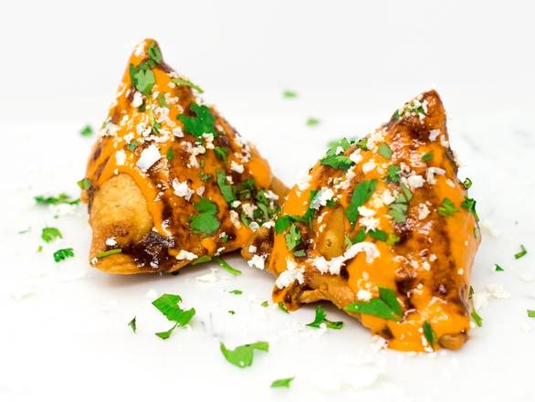 Order MAKHANI SAMOSA food online from Naan-Tastic store, Amherst on bringmethat.com