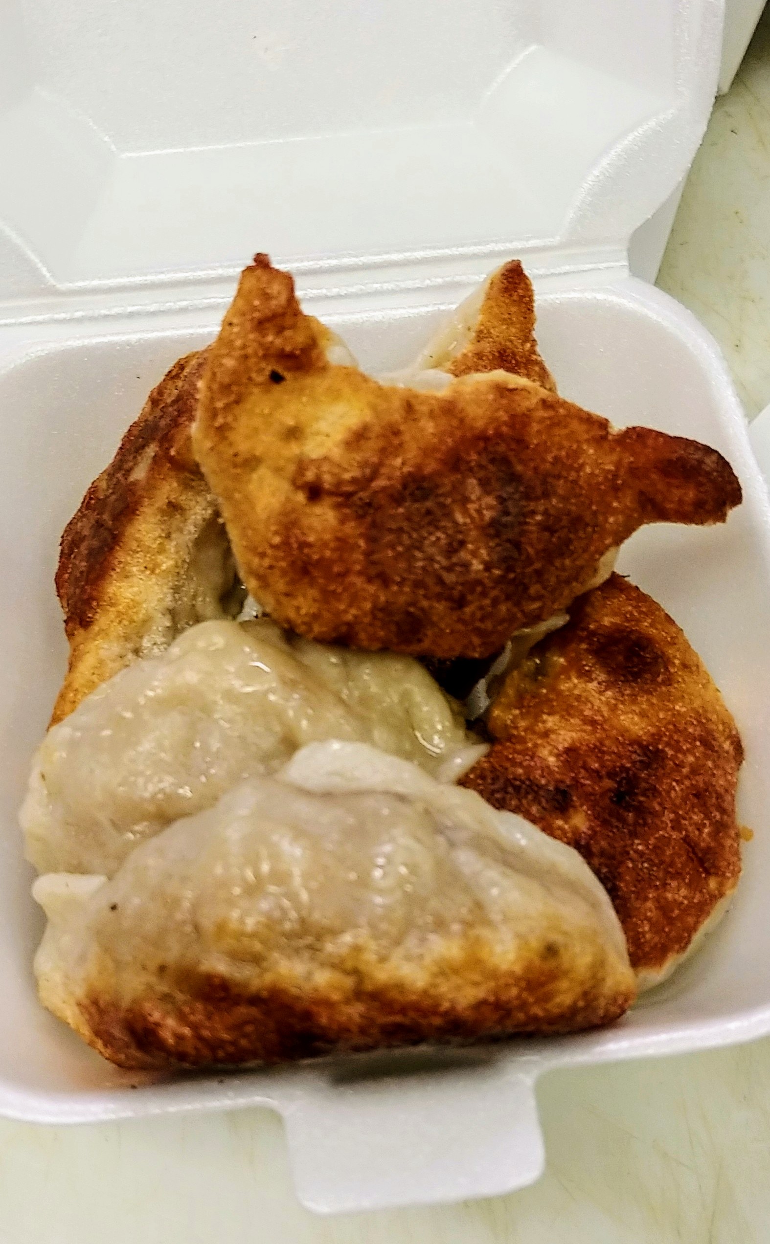 Order 6 Piece Pot Stickers food online from House of Hunan store, Chicago on bringmethat.com