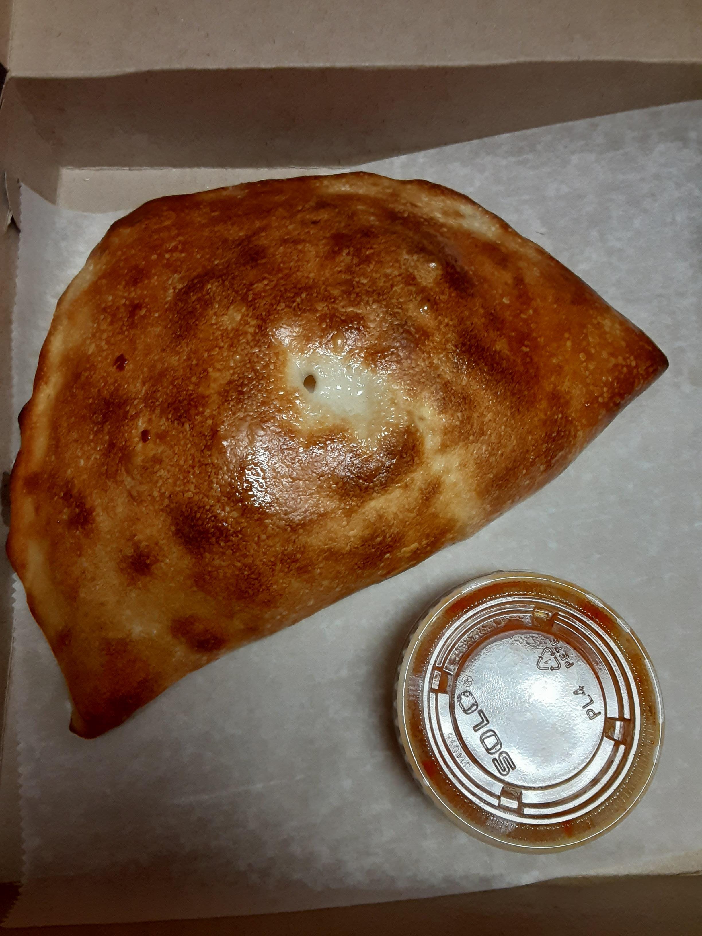 Order Cheese Calzone - Calzone food online from Royal Pizza store, Lake Ronkonkoma on bringmethat.com