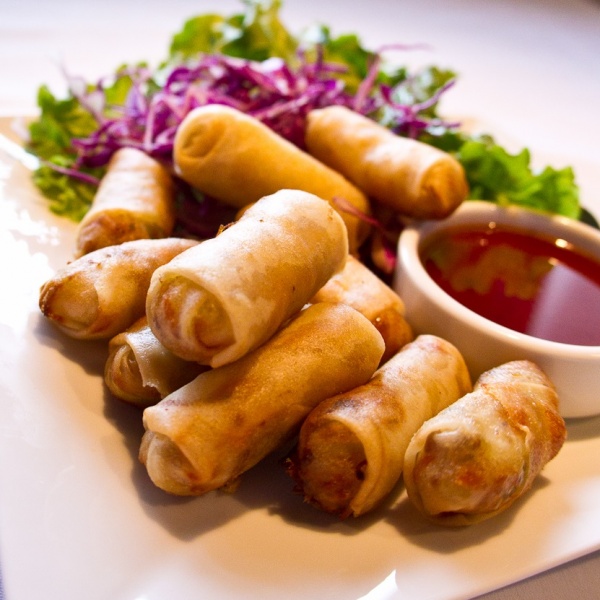 Order Spring Rolls food online from Bai Tong Thai Restaurant store, Issaquah on bringmethat.com