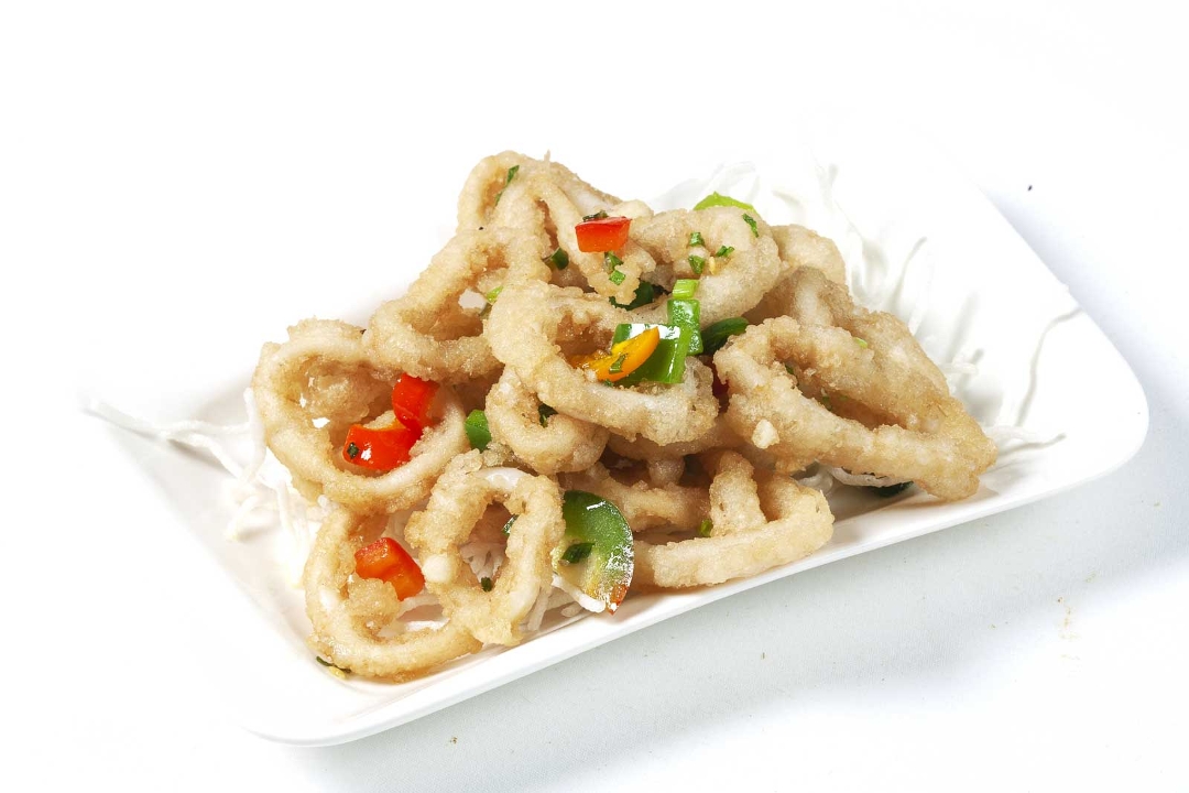 Order Salt & Pepper Calamari 椒鹽墨魚圈 (小) food online from Furama restaurant store, Chicago on bringmethat.com