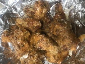 Order 18 Piece Chicken Wings food online from Firehouse Pizza store, East Peoria on bringmethat.com