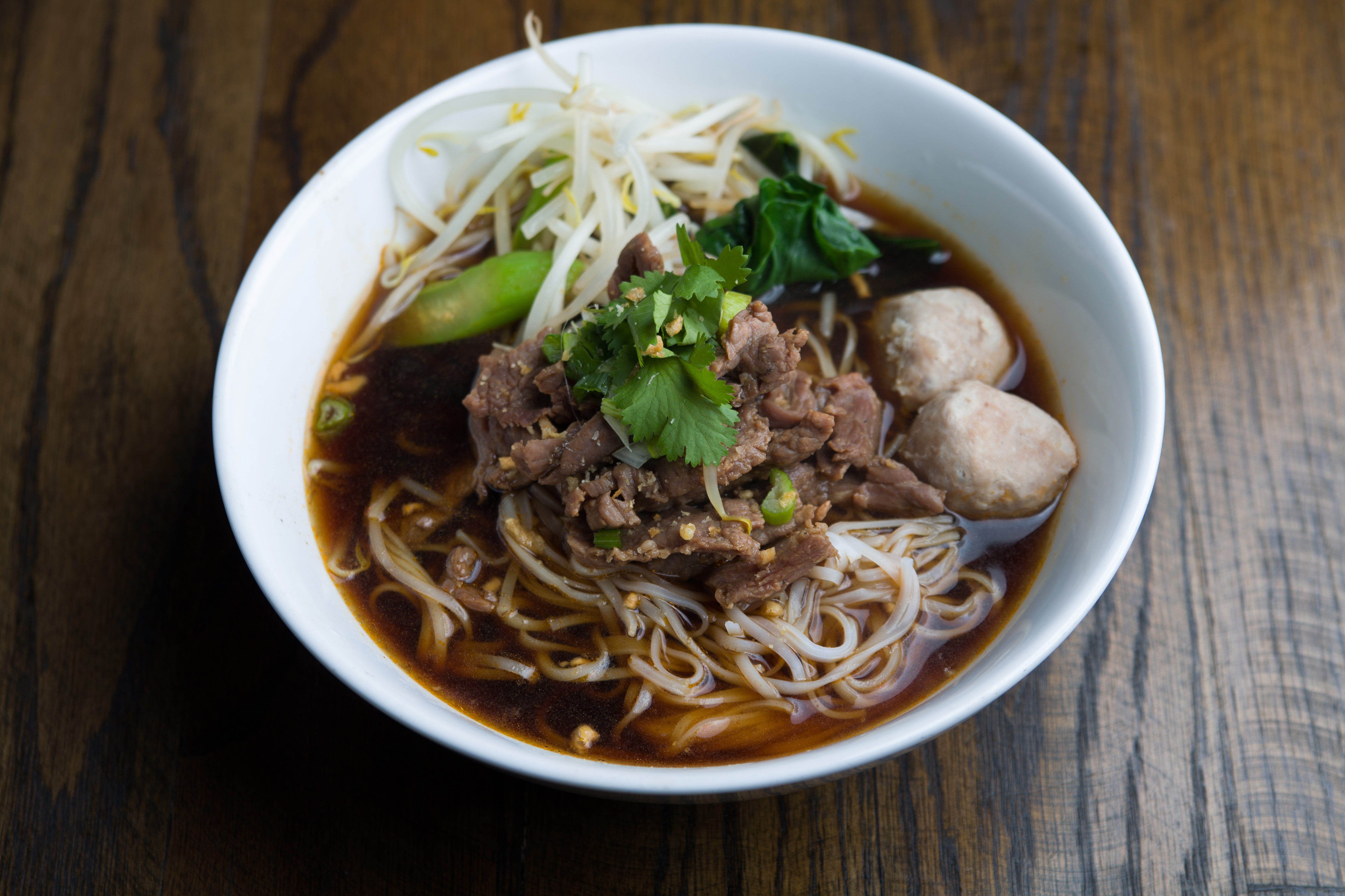 Order N5. Beef Noodles Soup food online from Tasty Thai store, Ridgewood on bringmethat.com
