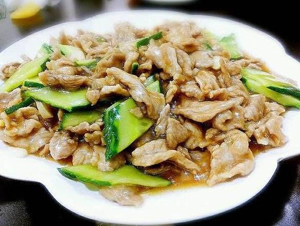 Order P11 Sliced Pork Loin w. Cucumber 滑肉片 food online from Chengdu Famous Food store, Philadelphia on bringmethat.com