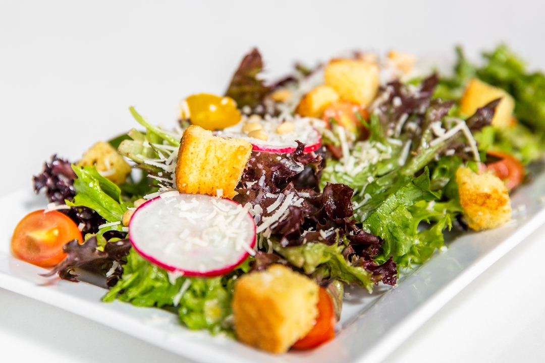 Order Viale House Starter Salad (large) food online from Viale Pizza & Kitchen store, Denver on bringmethat.com