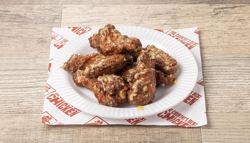 Order 8 Traditional Wings food online from The Country's Best Chicken store, Billings on bringmethat.com