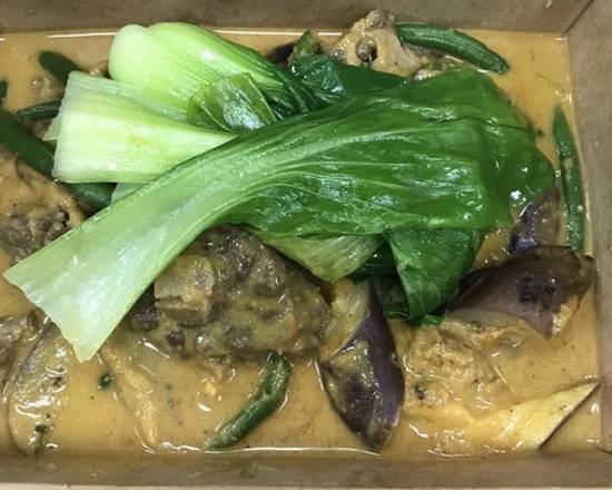 Order Kare Kare Beef food online from Tribu Grill store, Union City on bringmethat.com