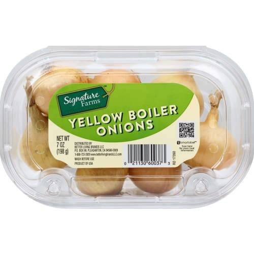Order Signature Farms · Yellow Boiler Onions (7 oz) food online from Albertsons store, Lake Havasu City on bringmethat.com