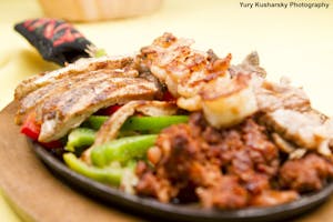Order Azul Fajitas food online from Azul Tequila Taqueria & Cantina Lounge store, Peachtree City on bringmethat.com