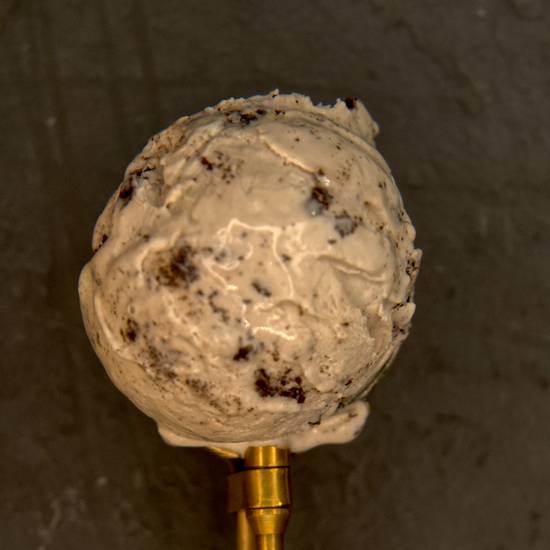 Order Cookies in Cream food online from Wynn Ice Cream Co. store, San Marcos on bringmethat.com