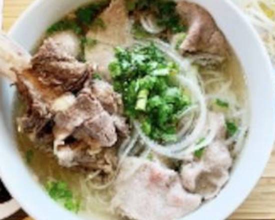 Order Short Rib & Filet | Pho Tai Suon Bo food online from Pho Me Vietnamese Kitchen store, Mooresville on bringmethat.com