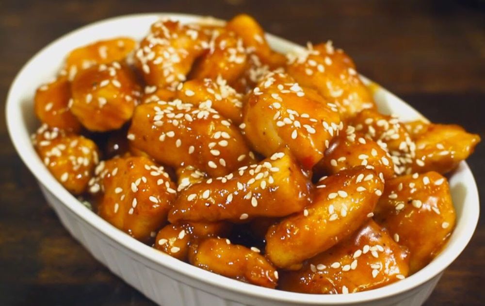 Order 602. Sesame Chicken food online from Chinatown Restaurant store, Provo on bringmethat.com