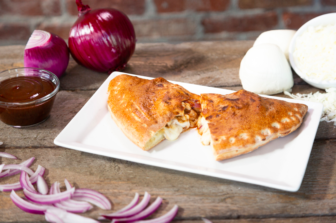 Order BBQ Chicken Calzone food online from Parry Pizzeria & Bar store, Highlands Ranch on bringmethat.com