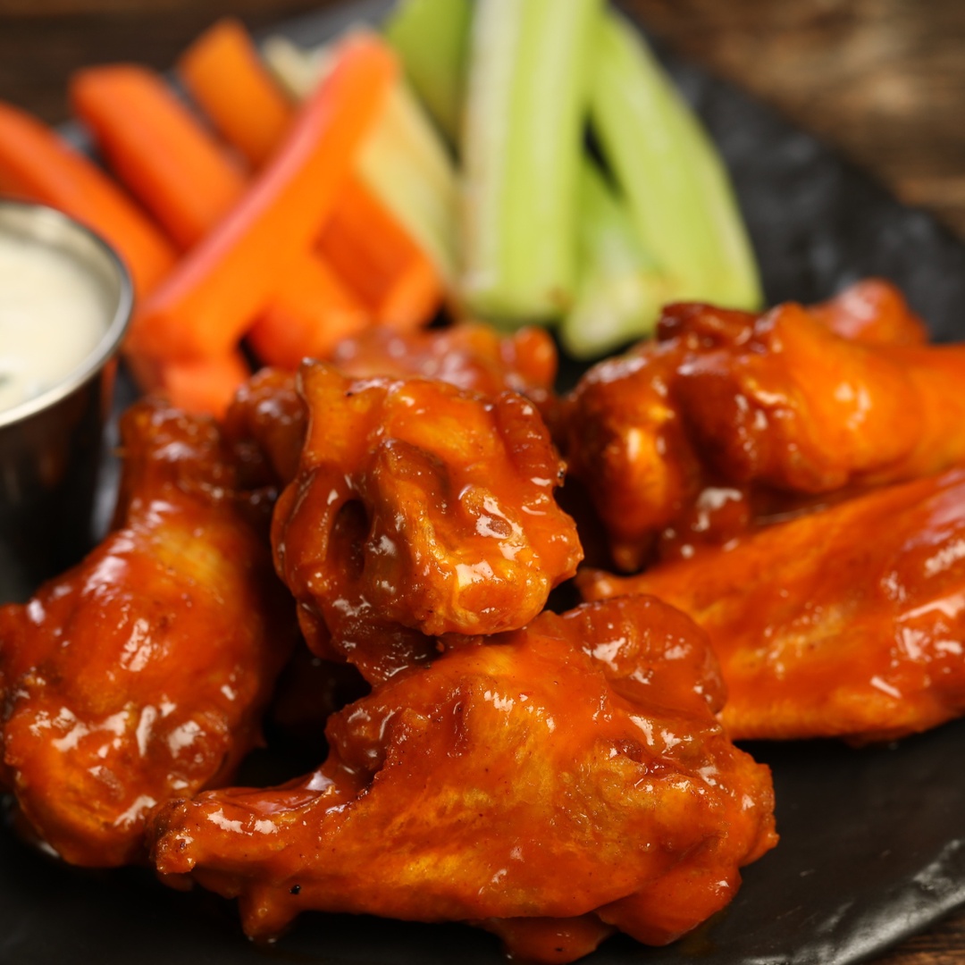 Order Classic Buffalo Wing food online from Wild Wild Wings store, Lawrenceville on bringmethat.com