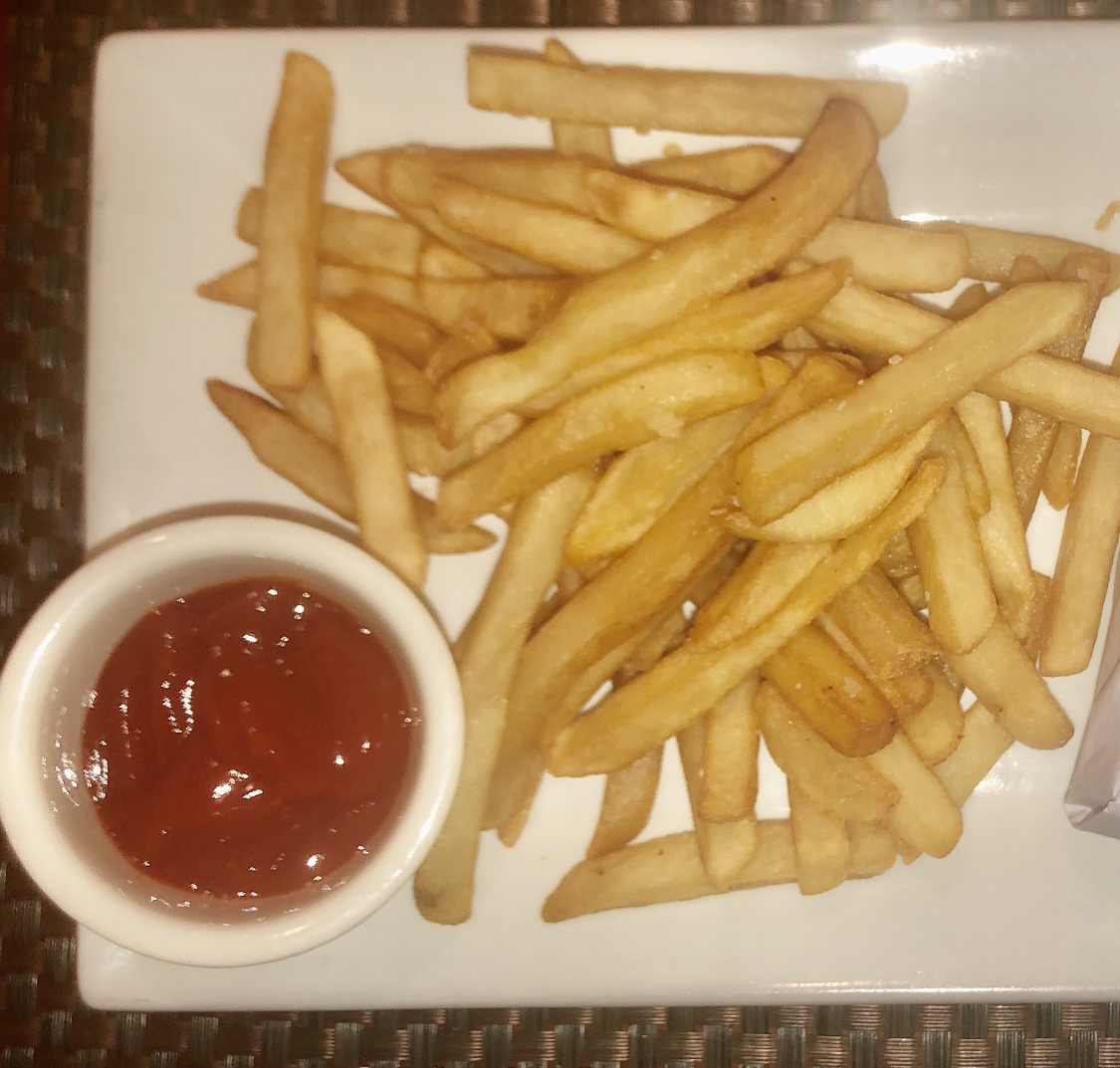 Order French Fries food online from Casa Mia store, Yonkers on bringmethat.com